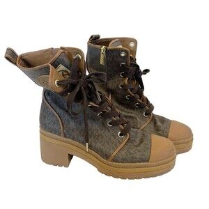 MICHAEL KORS Khloe Boots Size 10  Logo Combat Calf Black Beige Heel Zipper